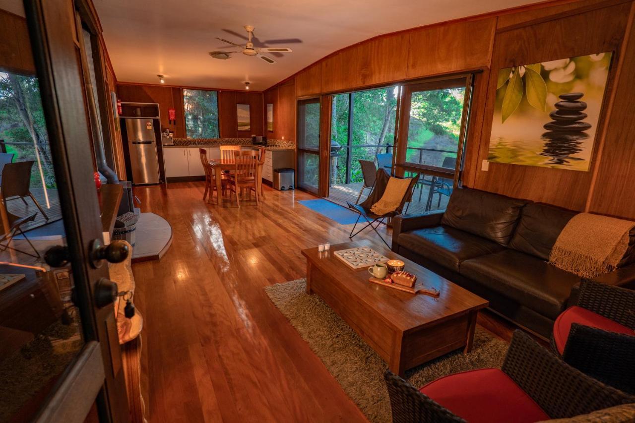 Whispering Valley Cottage Retreat Малени Экстерьер фото